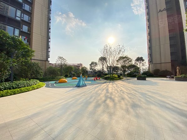 广州增城凤凰城华润置地公园上城新塘 公园上城 精装三房 配置齐全