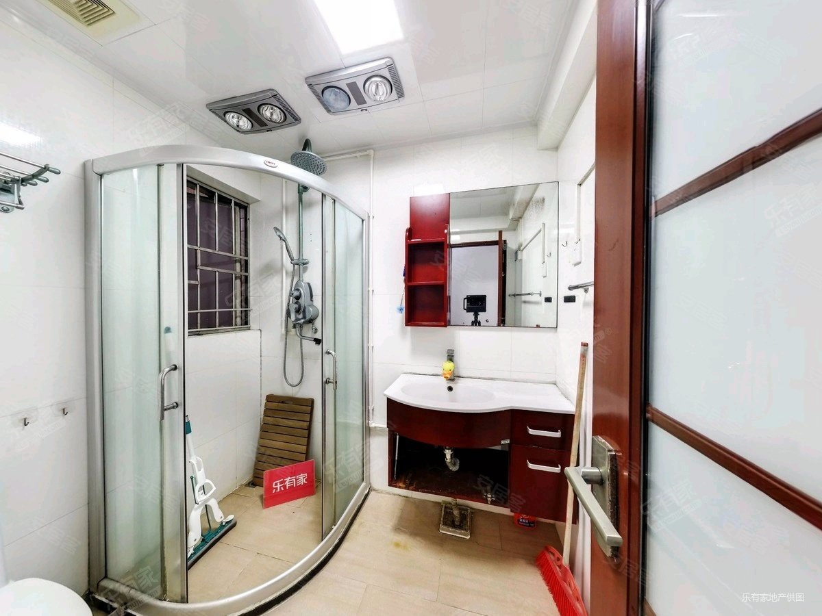 盛世鹏程花园3室2厅1卫77.35㎡东南484万