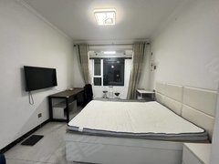 晋中榆次万达广场大学城，理工大能源医科大附近。首创三期，拎包入住，随时看房。出租房源真实图片