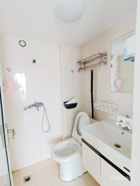 田禾枫丹名苑(商住楼)2室2厅1卫47.69㎡东南63万