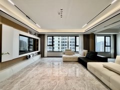 高新区轻奢豪装三室大平层 超大180度落地窗采光WD