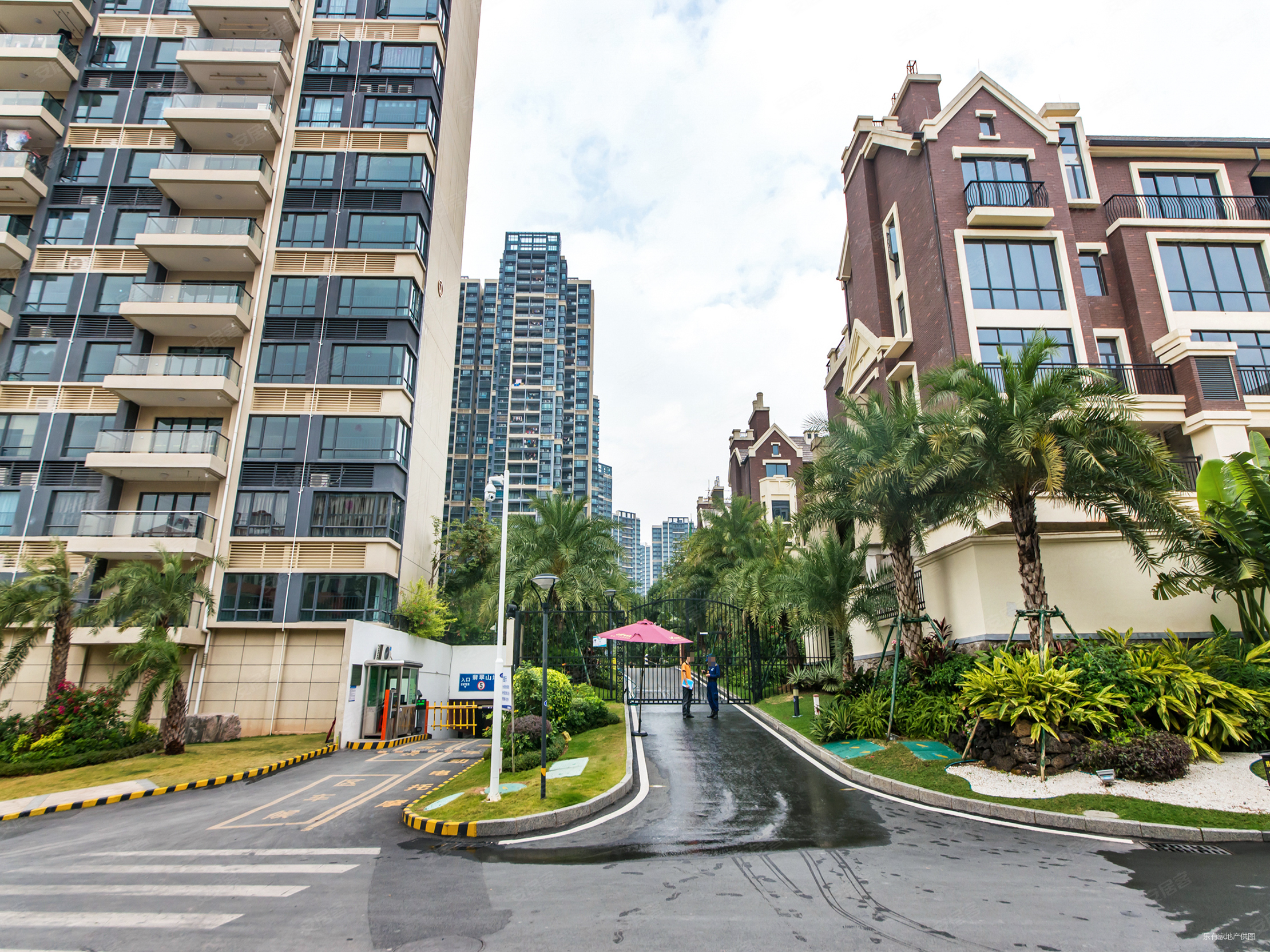 碧桂园翡翠山2室2厅1卫58.81㎡南88.8万