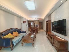 苏州相城高铁新城高铁豪装50万 自住大三房两卫 全新实木家具 地铁口高铁旁出租房源真实图片