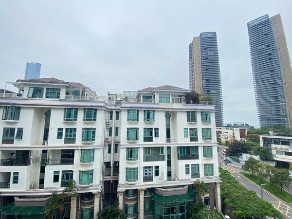 深圳南山蛇口南海玫瑰花园一期(别墅)南海玫瑰园一期顶层别墅 你值得