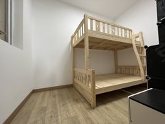 鄂州华容红莲湖麻雀虽小  但是能住两人  实木床 只要500每月出租房源真实图片