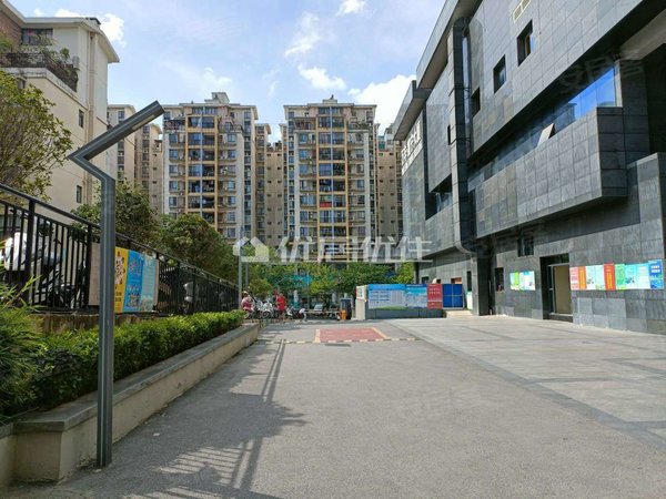 南宁江南五一路富宁大厦精装修两房出租 精装修配齐 拎包入住 户型