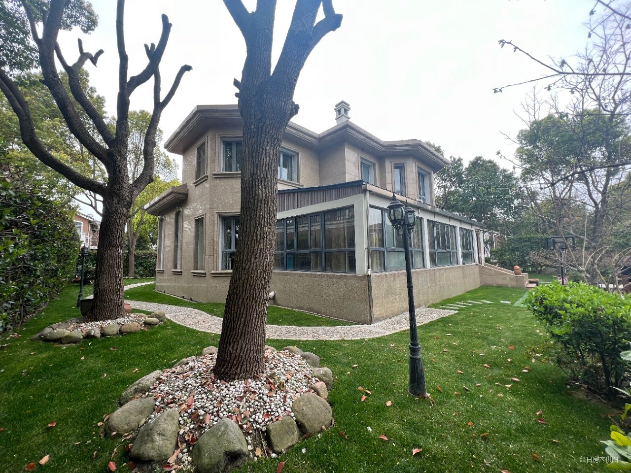 佘山银湖别墅急出独栋好房不等人