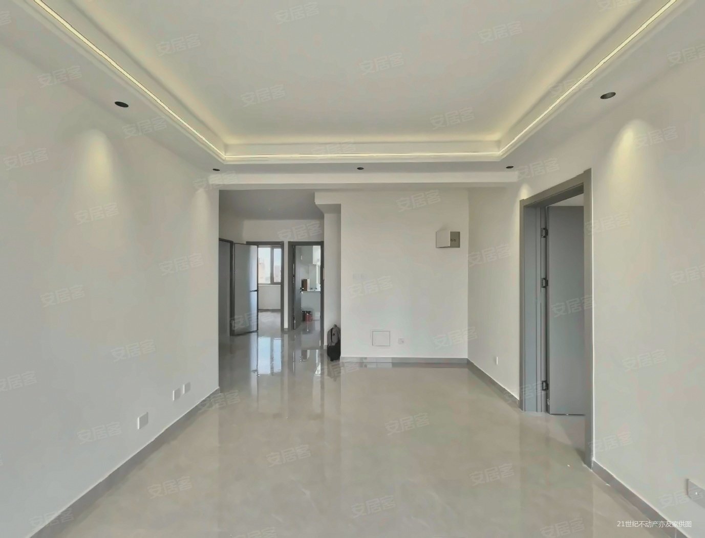 南海家园二里3室2厅2卫108.49㎡南北468万