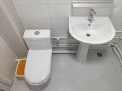 天津红桥丁字沽街学生免押金无中介 洪湖里地铁站河工大附近押一付一!!!出租房源真实图片