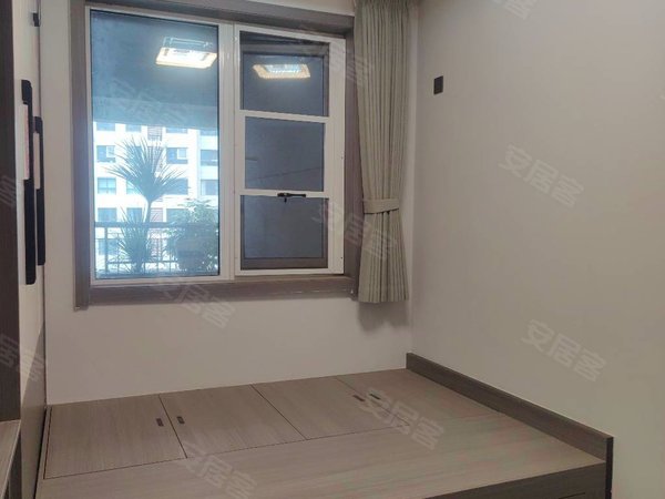 徐州新沂建邺路钟吾壹号钟吾壹号电梯房三室两厅一卫精装拎包入住1800每月随时看房出租房源真实图片