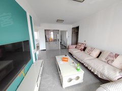 阜阳颍州淮河路碧水雅苑C1干净整洁南北通透出租房源真实图片