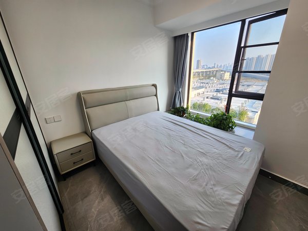 杭州上城彭埠东宁云府6号线昙花庵路东宁云府全新装修小区 拎包入住