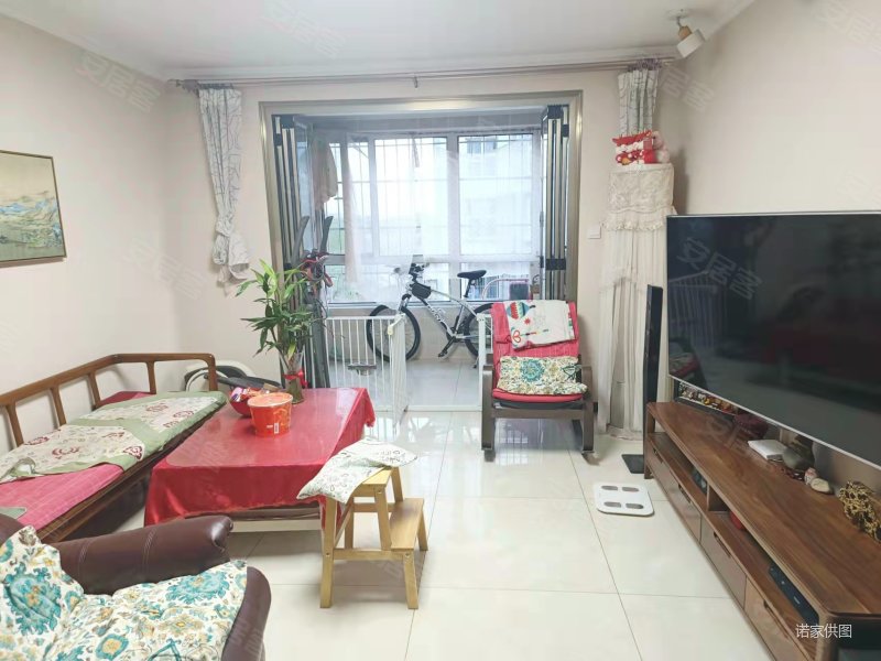 育水佳苑c区满五朝南楼层好大两房近地铁