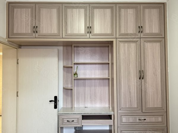 南昌高新开发区紫阳大道黄家村1区正嘉都荟广场近航空大厦近江科近黄家村一区三室两厅一卫一厨出租出租房源真实图片