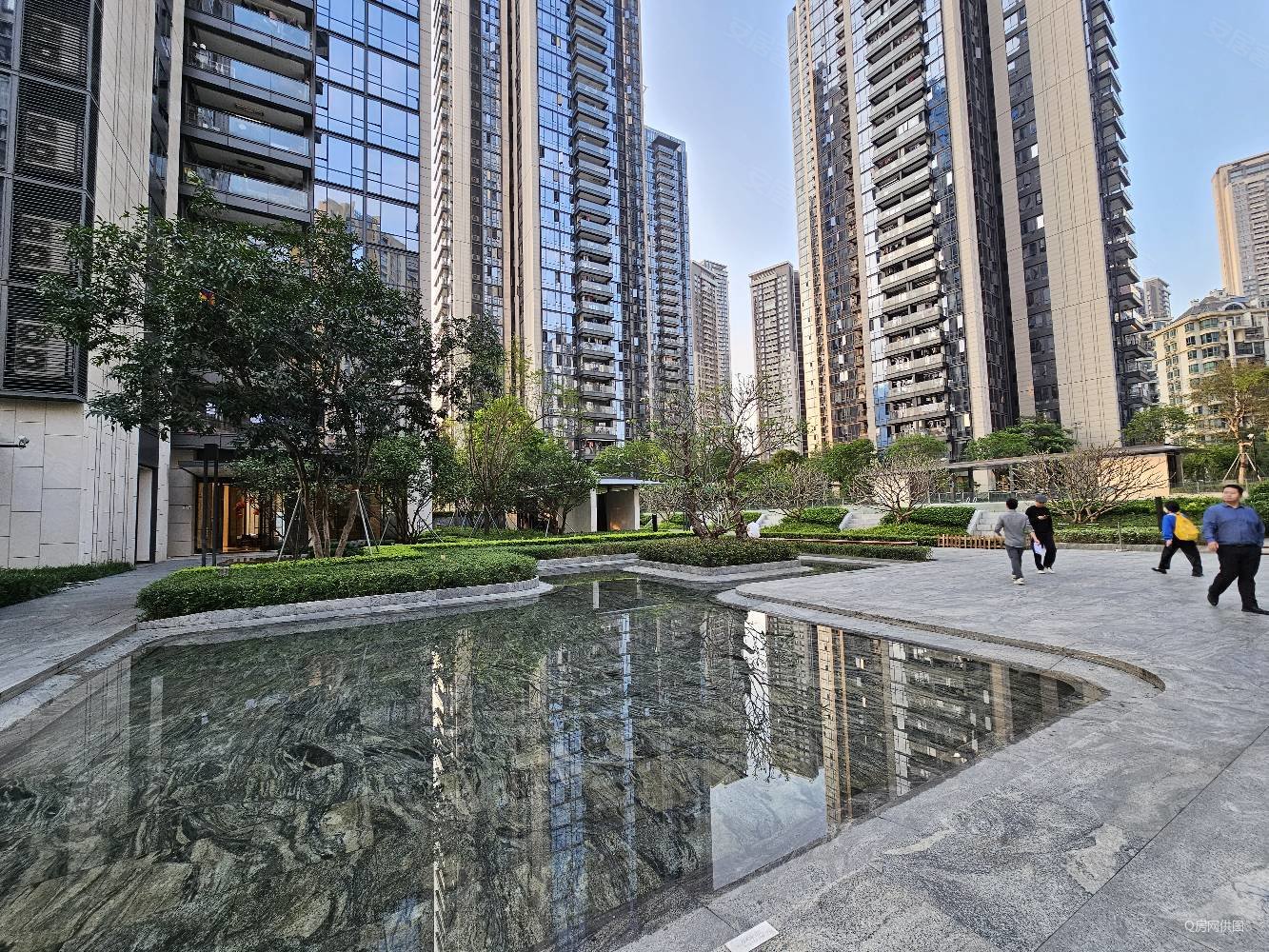 价格实在25xx万!可配合满五. .省税费,红本在手,华润城润府三期二手房