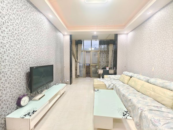 广州增城凤凰城碧桂园凤凰城凤妍苑凤妍苑 一楼带花园 南向精美家私