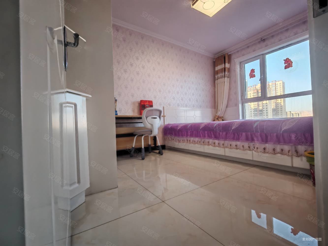 东方明珠都市花园3室2厅2卫136㎡南北68万