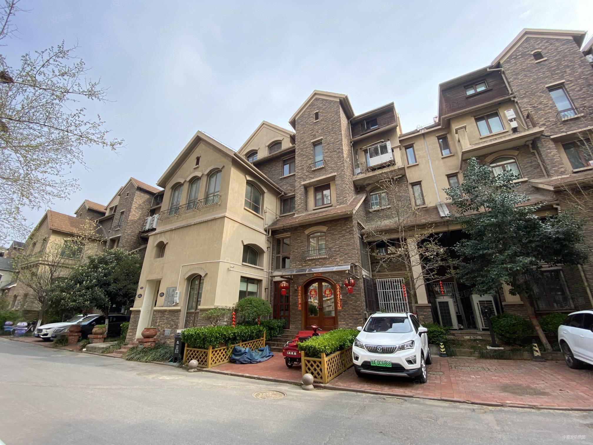 建业森林半岛(金水别墅)二手房,840万,5室2厅,3卫,354平米-郑州安居客