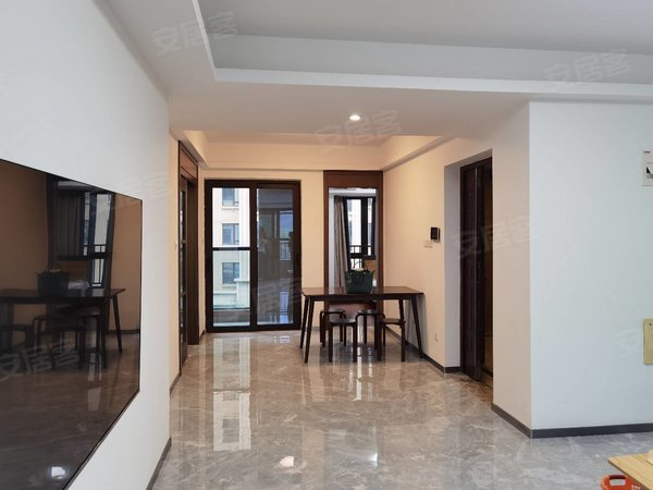 泉州丰泽城东泉州保利城(二期b地块)保利央玺 多套三房 名 牌家具租金