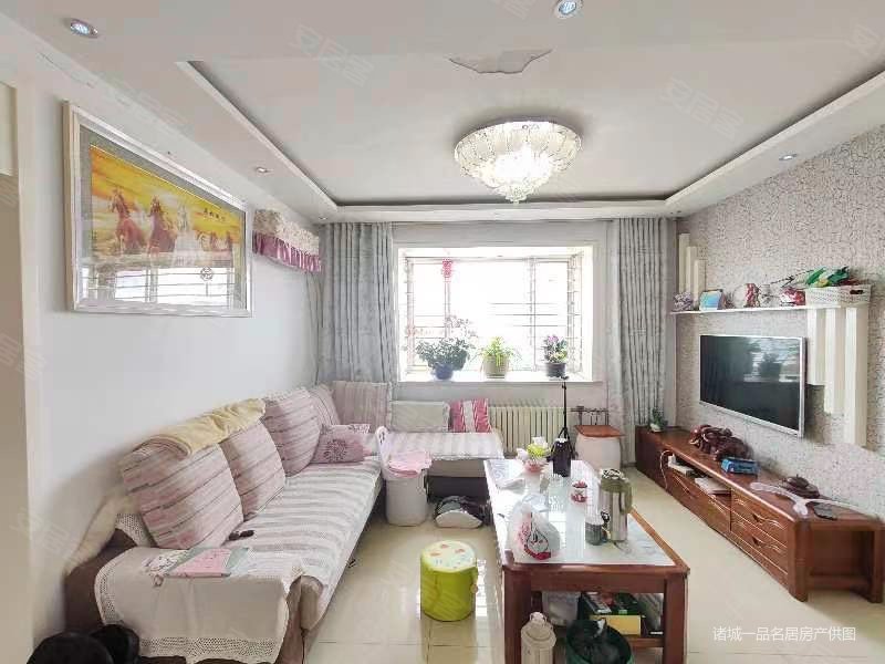 东城名苑90平套三带附房56万出售