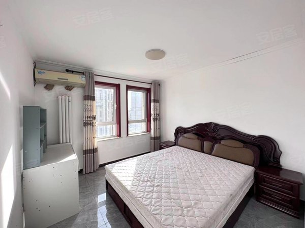 进贤隆兴园一里隆兴园一里精装三居两卫 南北通透 电梯房小区免费停车