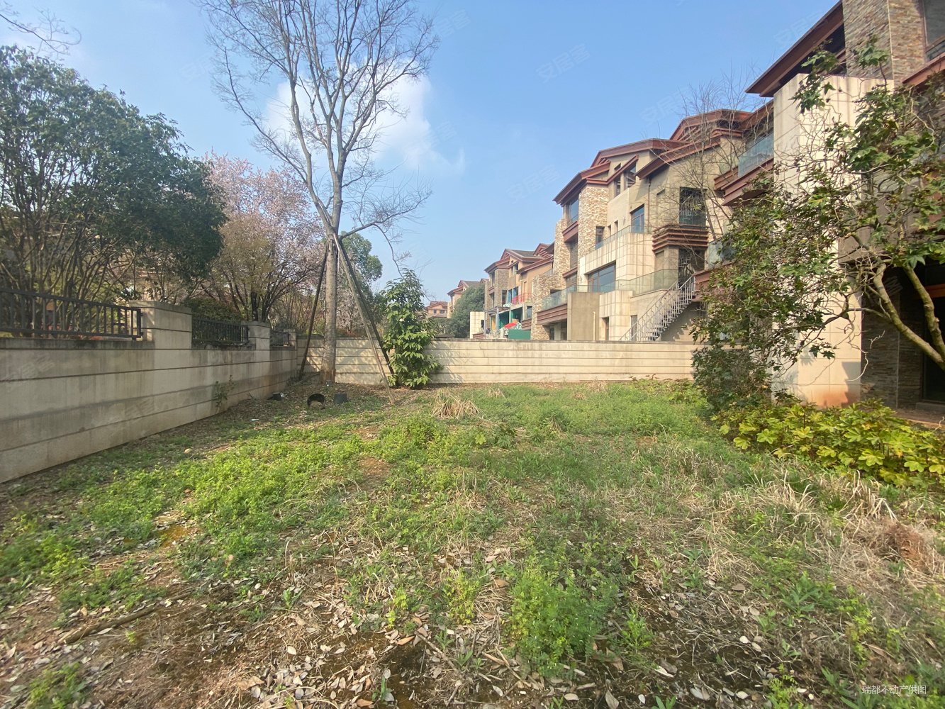 麓山国际黑玺庄园传承大宅500平大花园套房6车库