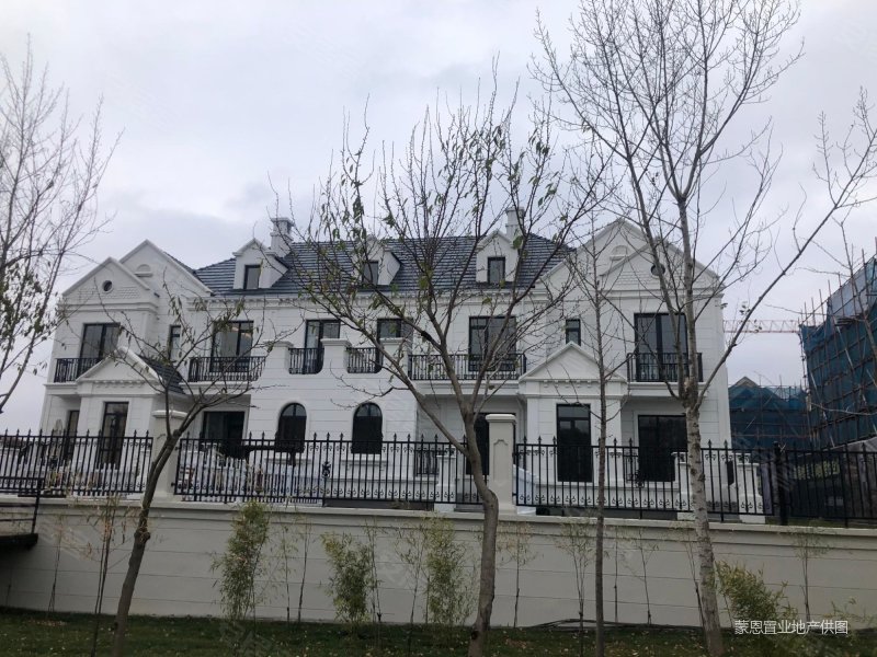 新上金石滩住宅产权联排别墅可公积金贷款环山面海