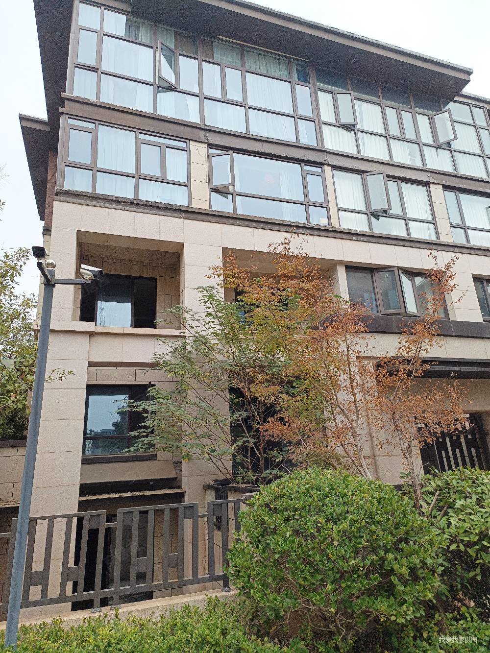 新力禧园纯叠墅社区地铁口带露台送车位房东诚售