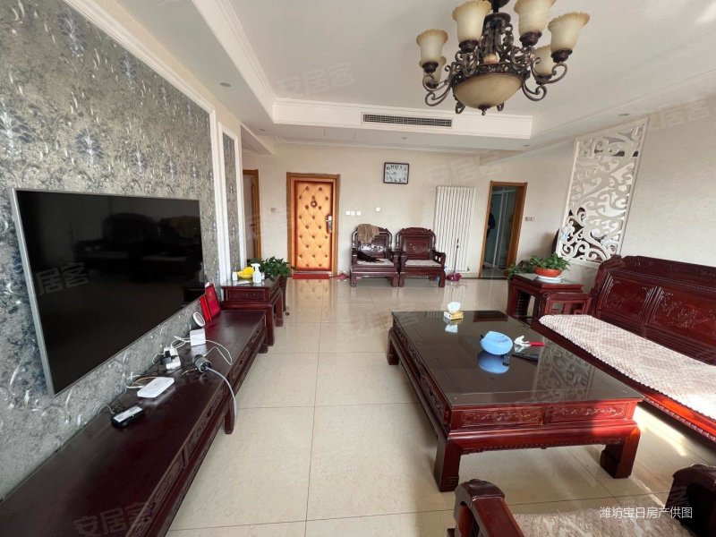 玉泉苑精装一楼带大露台带车位储藏室