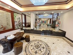 杭州西湖之江度假区西湖区独栋别墅 全景花园 室内带电梯 地暖 豪华装修拎包入住出租房源真实图片