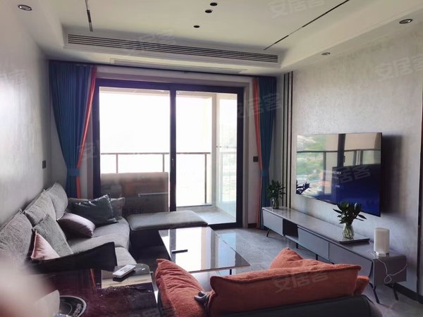 重庆南川南川城区泽京南樾府泽京南樾府  精装3房 2000一月 拎包入住