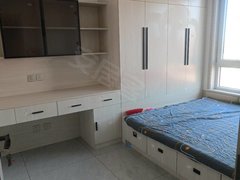 沧州献县龙港公园七号院小区,三室年租15000出租房源真实图片