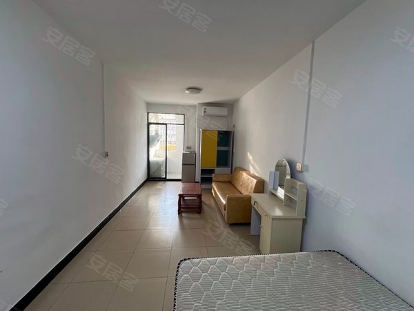 深圳龙岗宝龙南景南约新村宝龙比亚迪 亚辉龙附近电梯超大单间家私