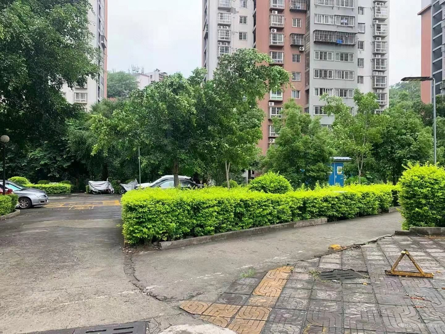 阳光馨园小区2室2厅1卫精装修生活医疗交通设施配套全