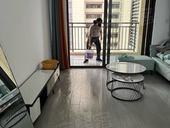 无锡江阴申港红豆香江华府(一区) 4室2厅2卫出租房源真实图片