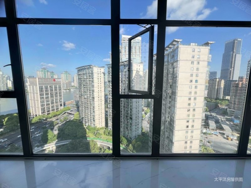 金外滩花园 精装可拎包入住 近地铁 南北通透 出行方便 双卫