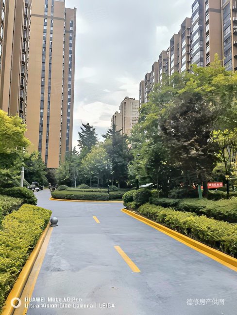 西安房产网>西安二手房>雁塔二手房>电子正街二手房>中环国际城北区>