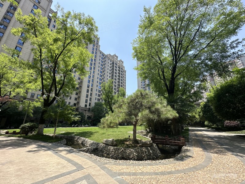 临地铁 商品住宅,曲江龙邸二手房,143万,2室2厅,1卫,80平米-西安安居