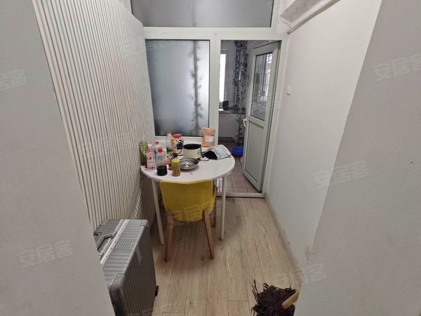 北京西城车公庄车公庄大街北里车公庄北里一居室出租出租房源真实图片