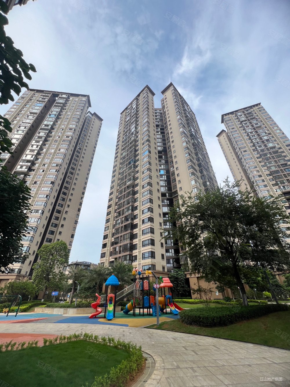 柳州房产网>柳州二手房>鱼峰二手房>天马二手房>盛天悦景台锦园>