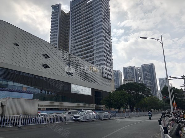 南宁青秀中山云星城押二付三整租1室精装云星城出租房源真实图片