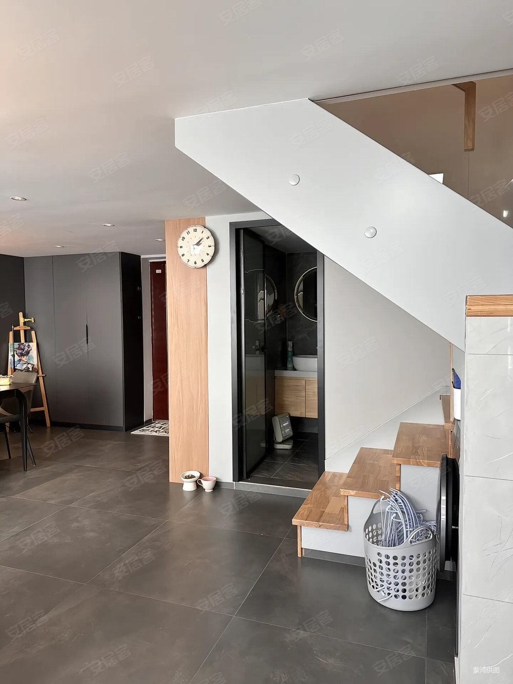 多彩城(商住楼)3室2厅2卫75㎡南43万