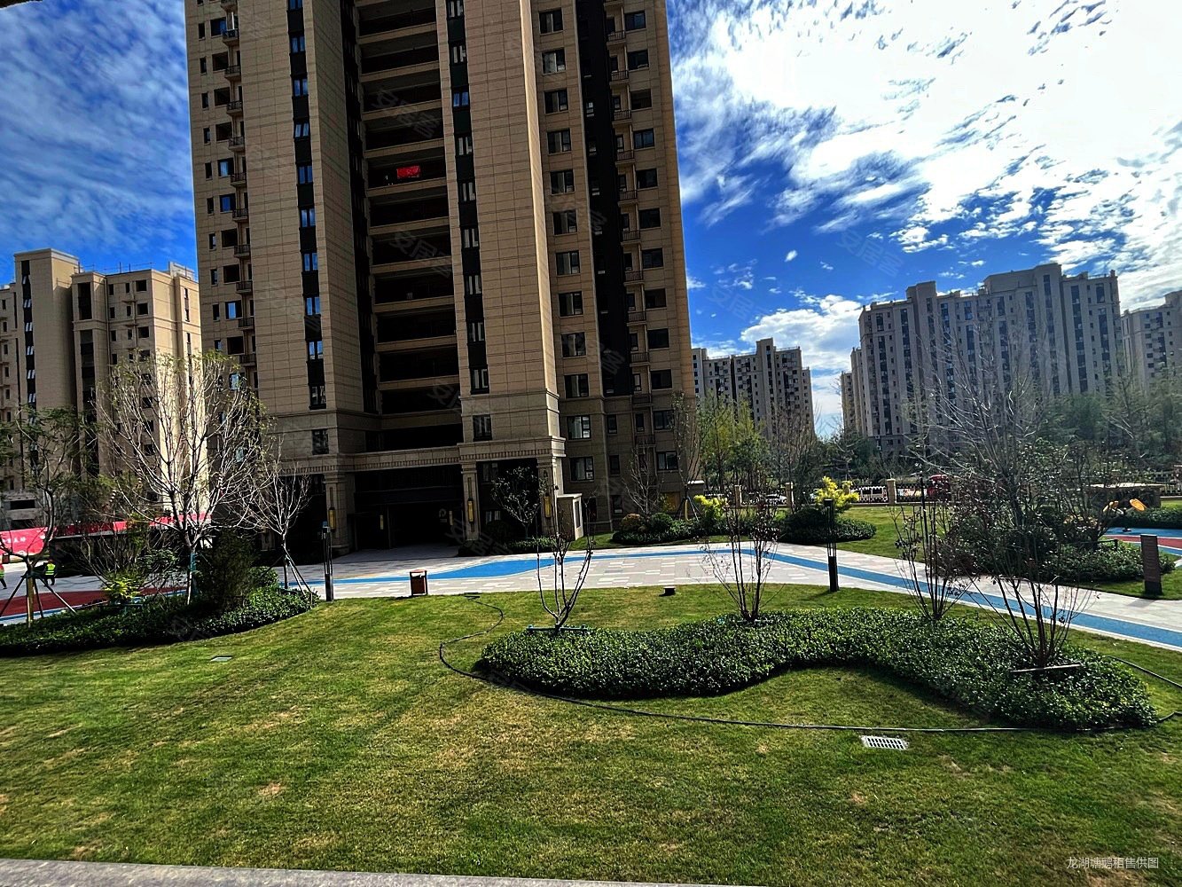 少海北湖保利叁仟栋现房7临地铁