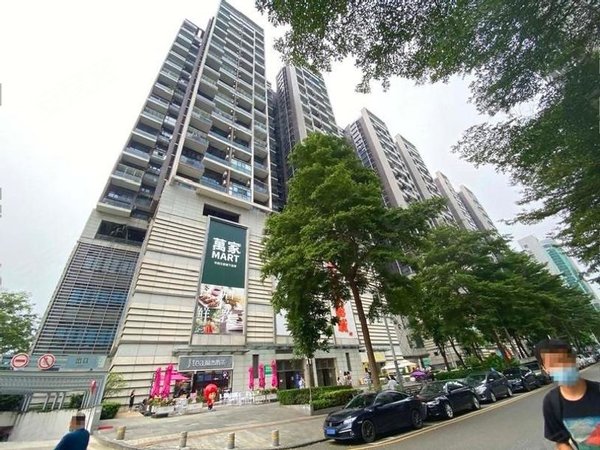 深圳龙岗龙岗中心城鹏达摩尔城摩尔城精装3房,拎包入住,楼下商业街