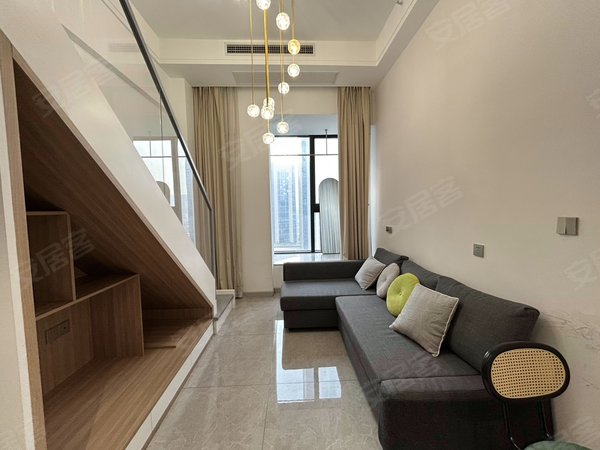 西安高新区软件园美墅希尔顿美墅 精装loft 可月付 视野好 拎包入住