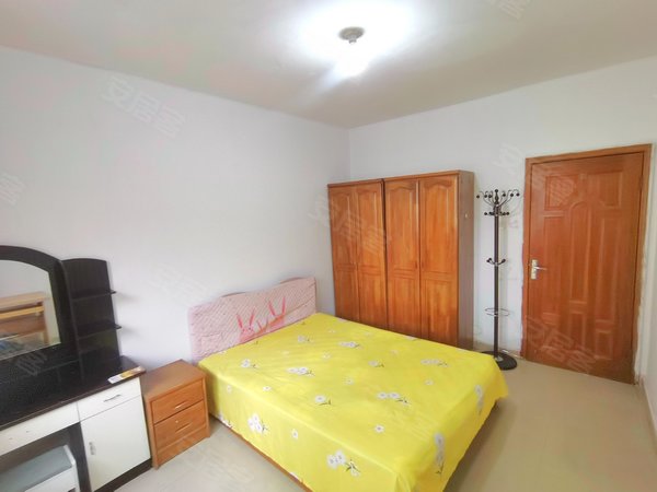 西安新城后宰门群策巷社区五路口地铁口 青海大厦 民乐园万达广场出租