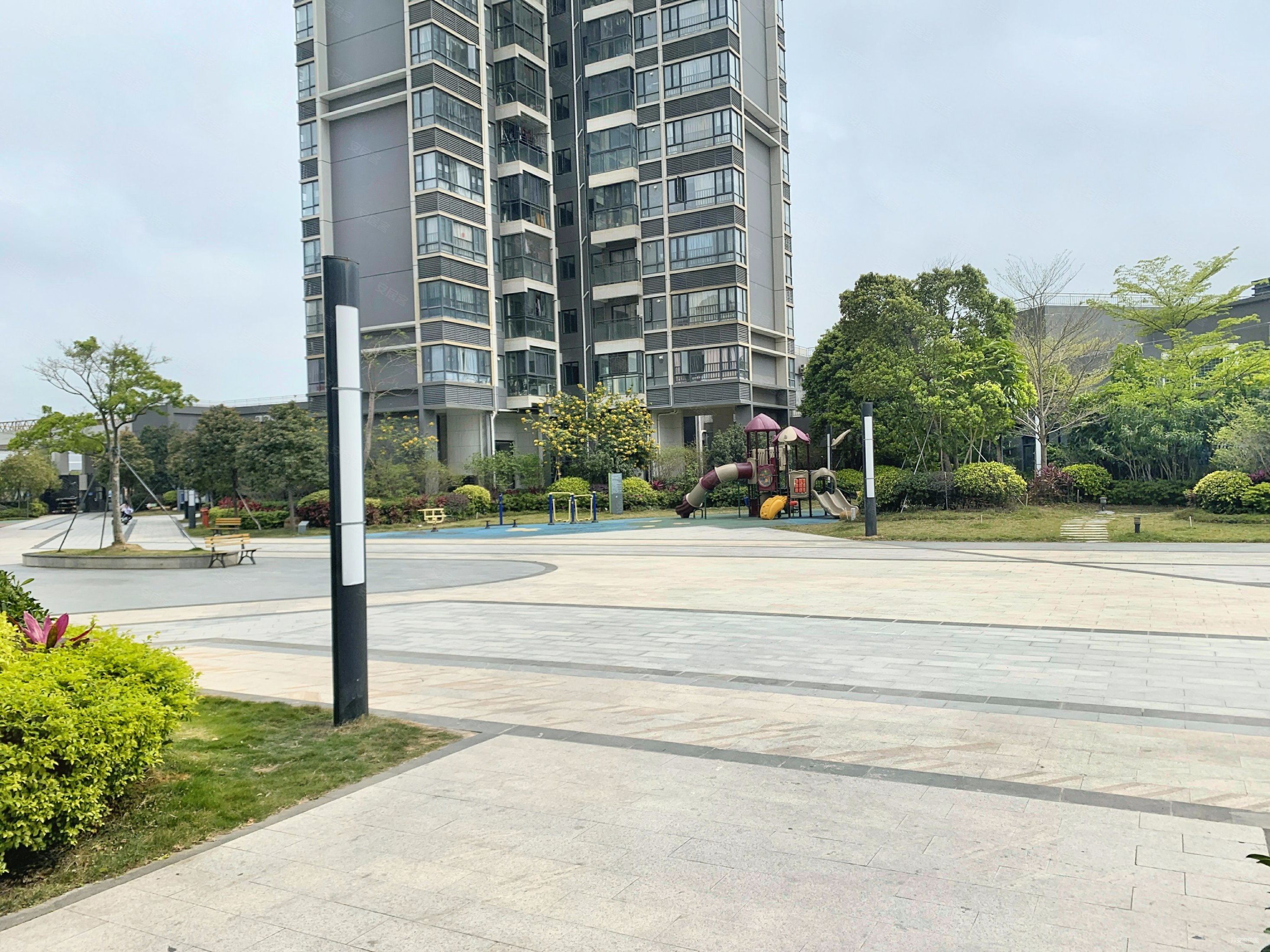 珠海房产网>珠海二手房>香洲二手房>前山二手房>玲珑府>