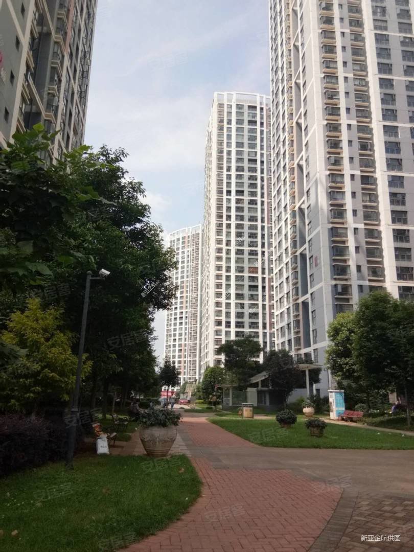 天怡峰景  70年产权公寓  36万