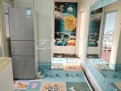 鞍山海城永安路铁西邮局附近60平2室，简单装修临学校临广场，年6q价格可议出租房源真实图片