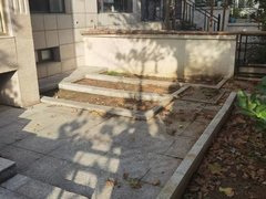 东营东营区西城城市之舟一直三层别墅370平南院60平豪华装12万一年拎包入出租房源真实图片